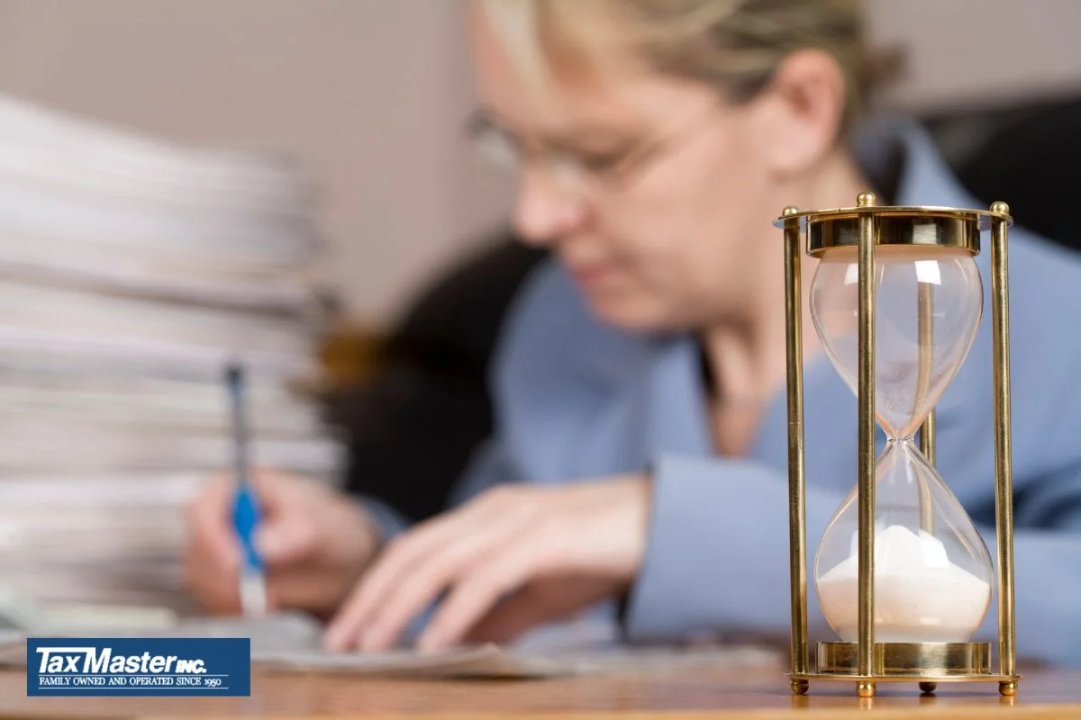 Understanding the Consequences of Not Filing Federal Income Taxes